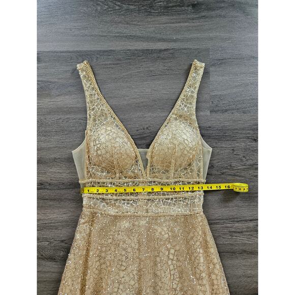 Cinderella Divine Champagne Gold V-Neck Glitter Print A-Line Prom Gown Size 4? - Picture 14 of 15